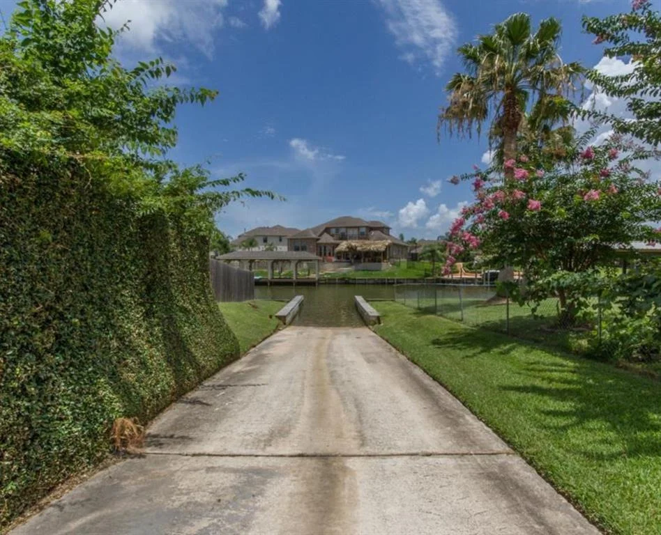 Photo of 2641 Sawyer Drive