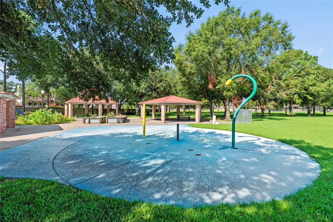 Photo of 1126 Thistlemeade Drive