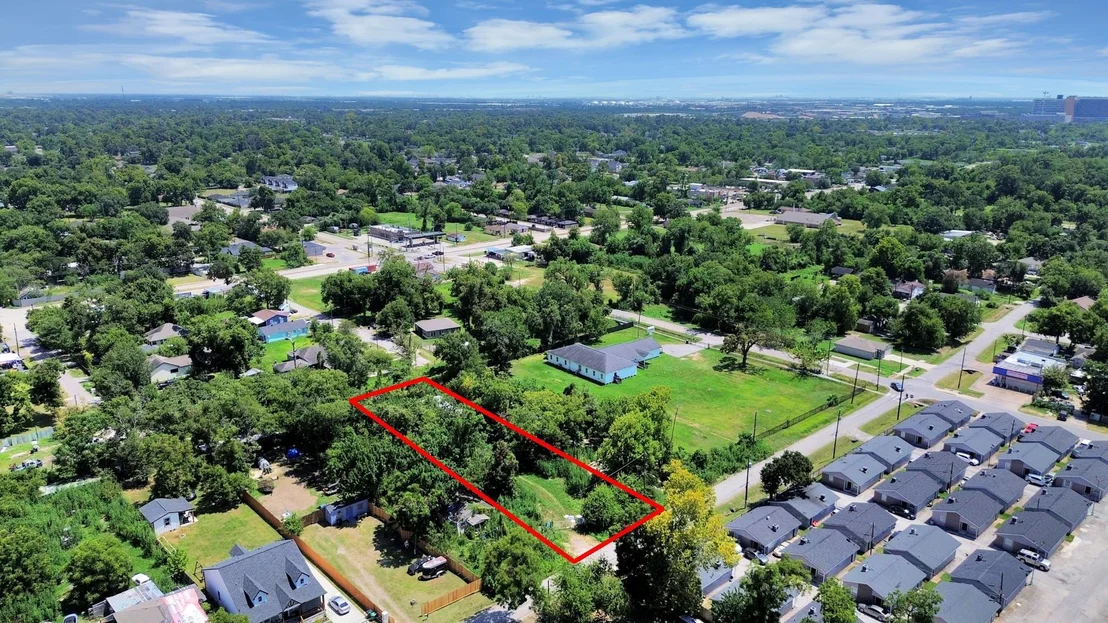 Photo of 8124 Lavender Street