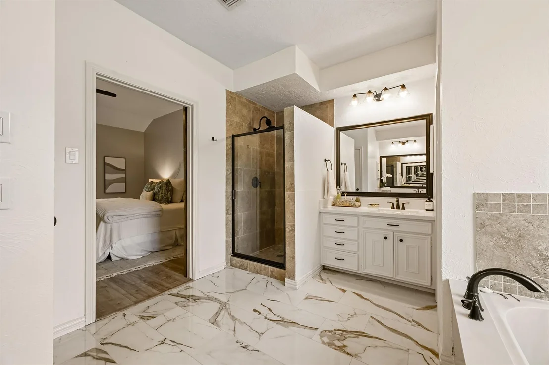 Photo of 706 Fernglade Drive