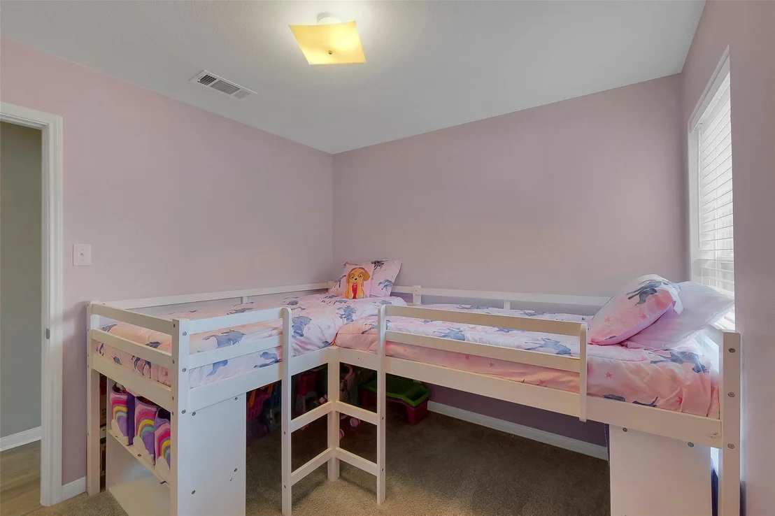 Photo of 9415 Gold Mountain Drive