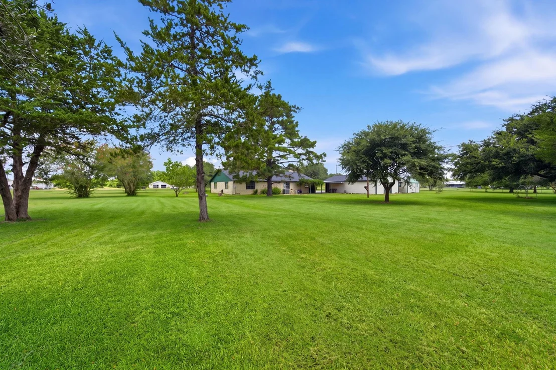 Photo of 2243 Green Meadows Drive
