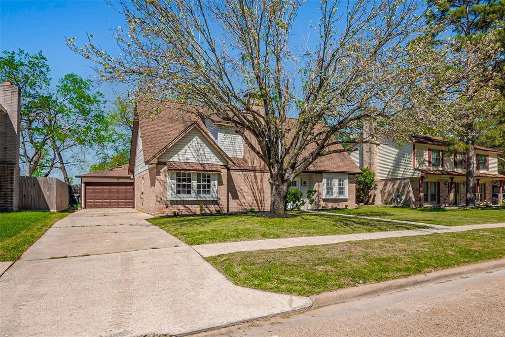 Photo of 7006 White Tail Drive