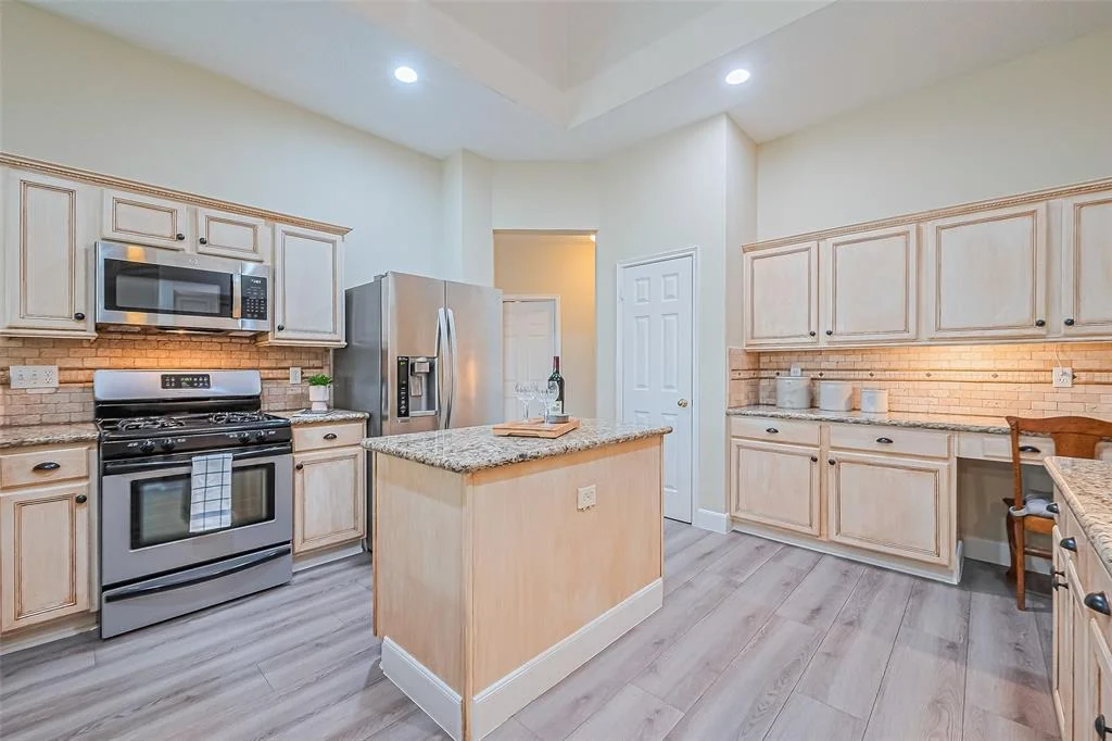 Photo of 19123 Dee Woods Drive