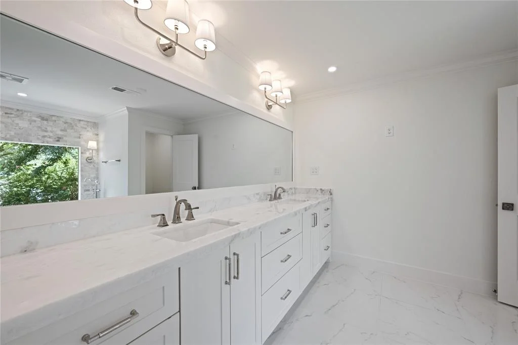 Photo of 8306 Vintage Wood Circle