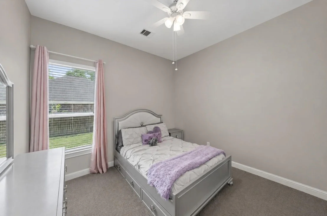 Photo of 24954 Shady Oak Drive