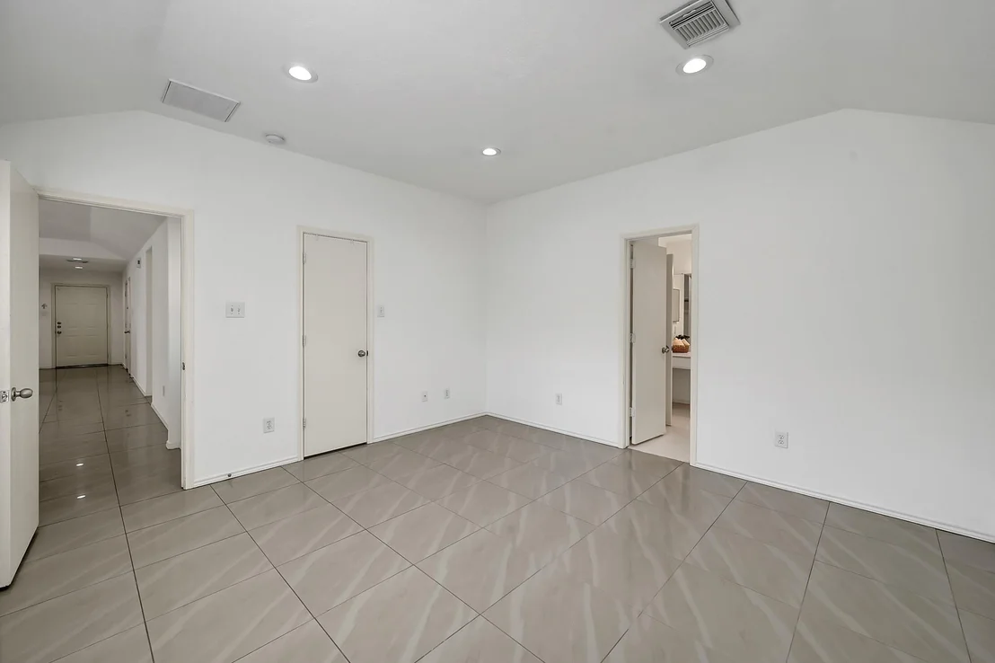 Photo of 50 Thicket Grove Place