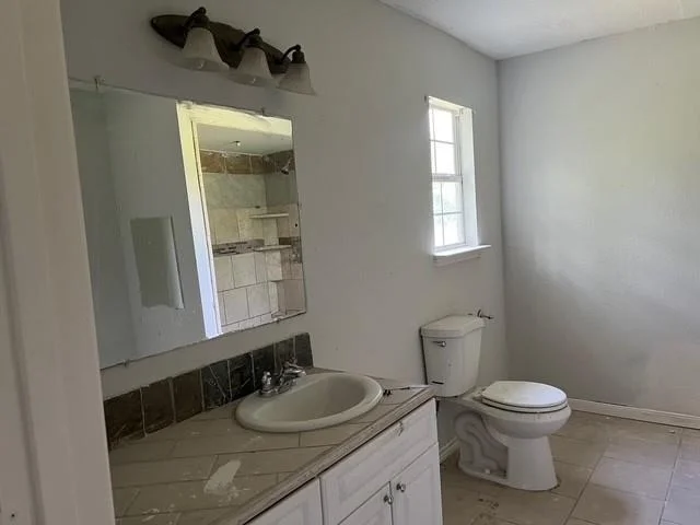 Photo of 4048 N Oak Forest Drive