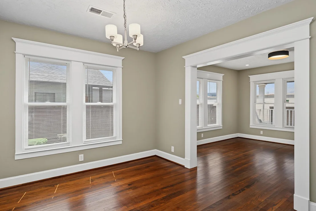 Photo of 1721 Airline Drive