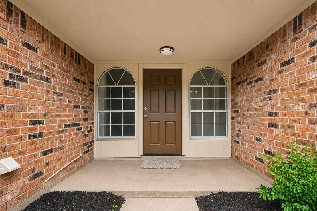 Photo of 3810 Clover Drive