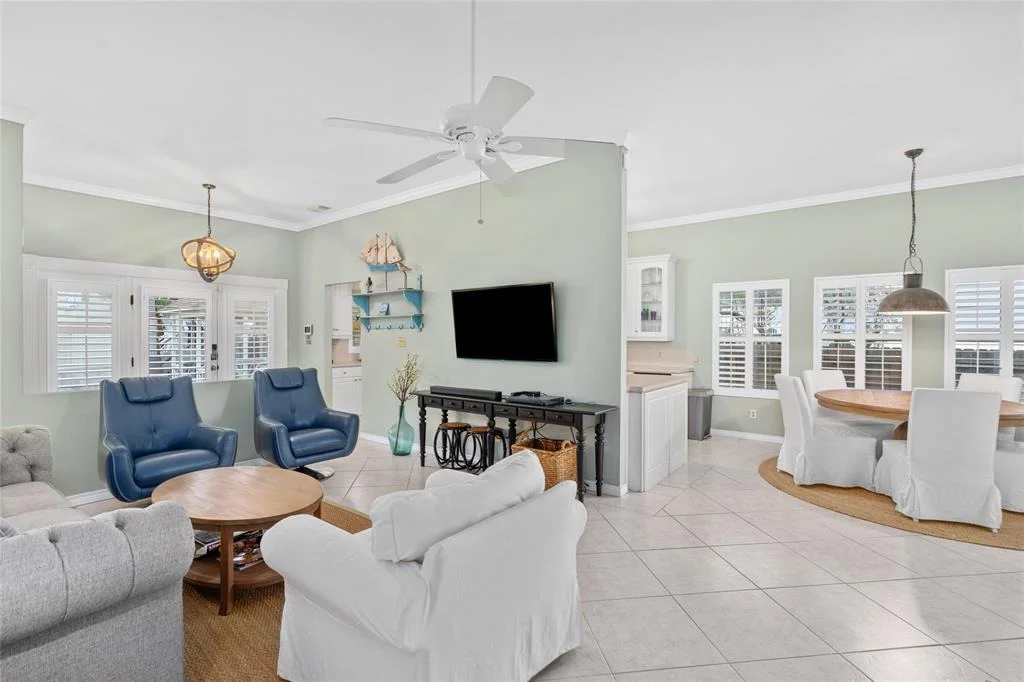 Photo of 4733 W Bayshore Drive