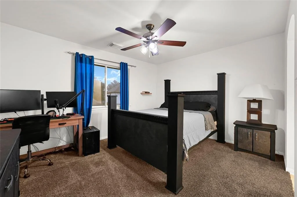 Photo of 2914 La Fontaine