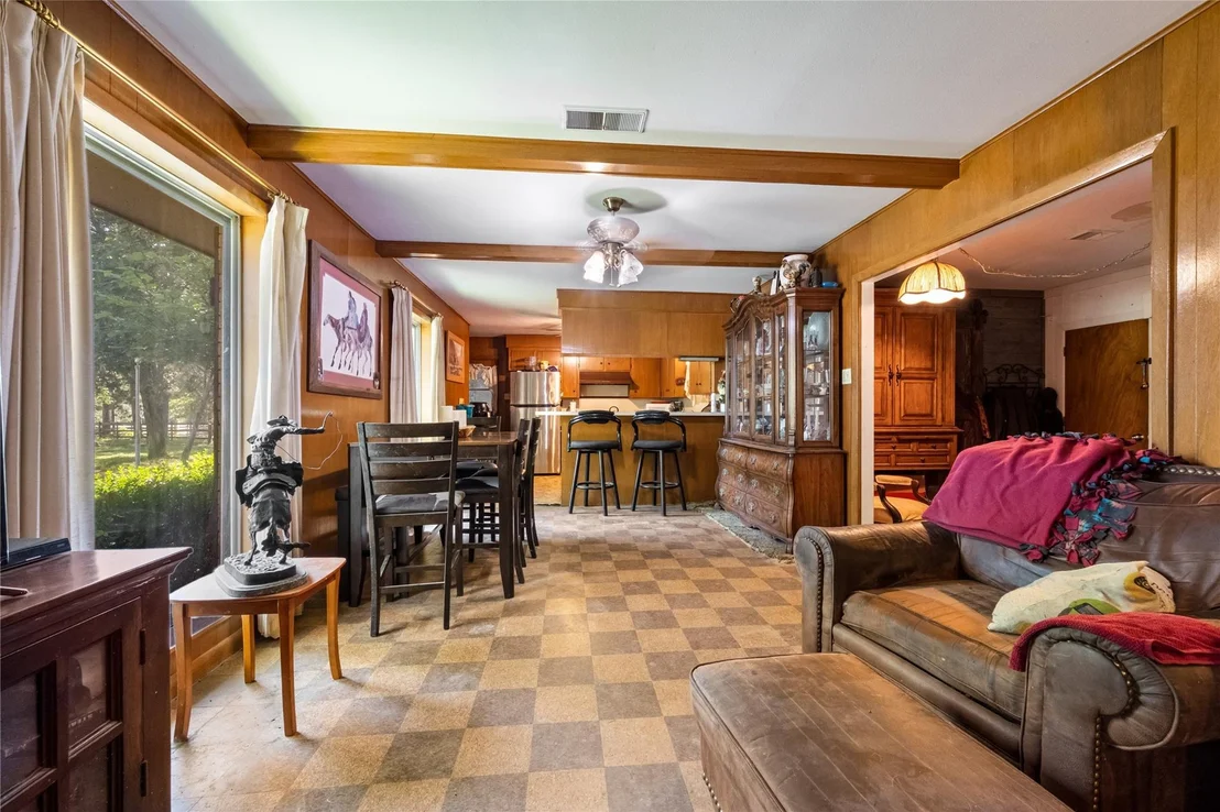 Photo of 2342 Apache Drive