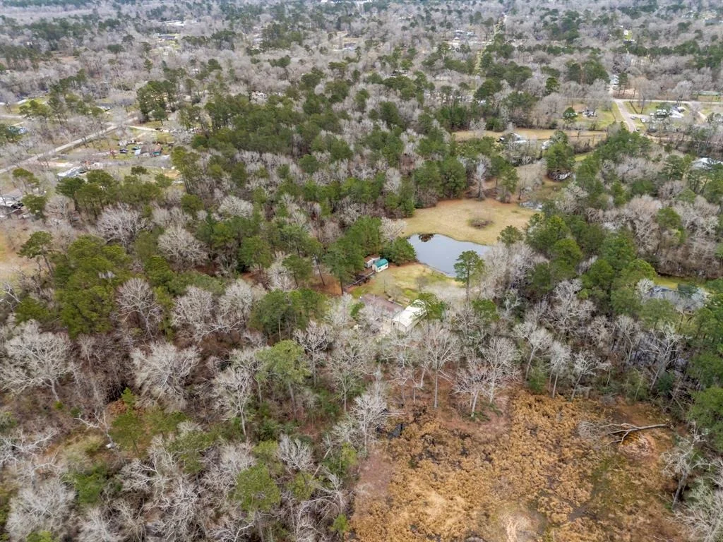Photo of 17422 Woods Drive