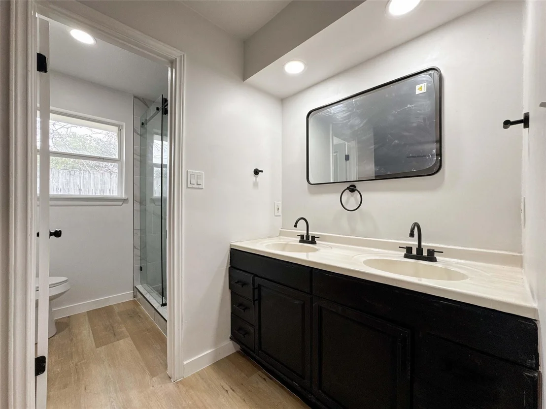 Photo of 4934 Whispering Falls Drive