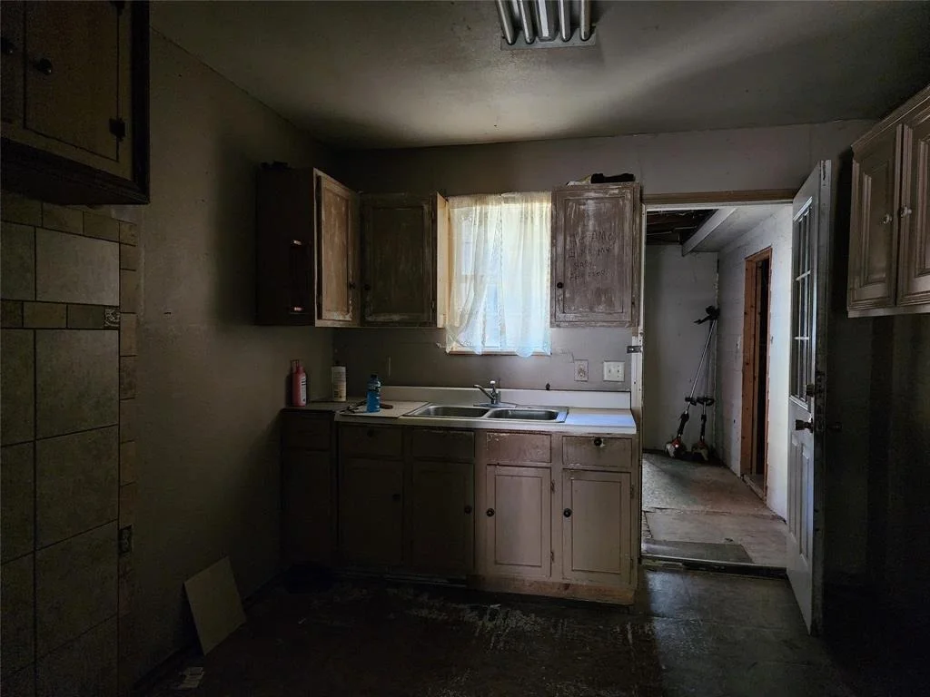 Photo of 5910 Allison Road