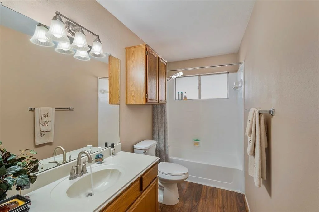 Photo of 16807 Scenic Gardens Drive