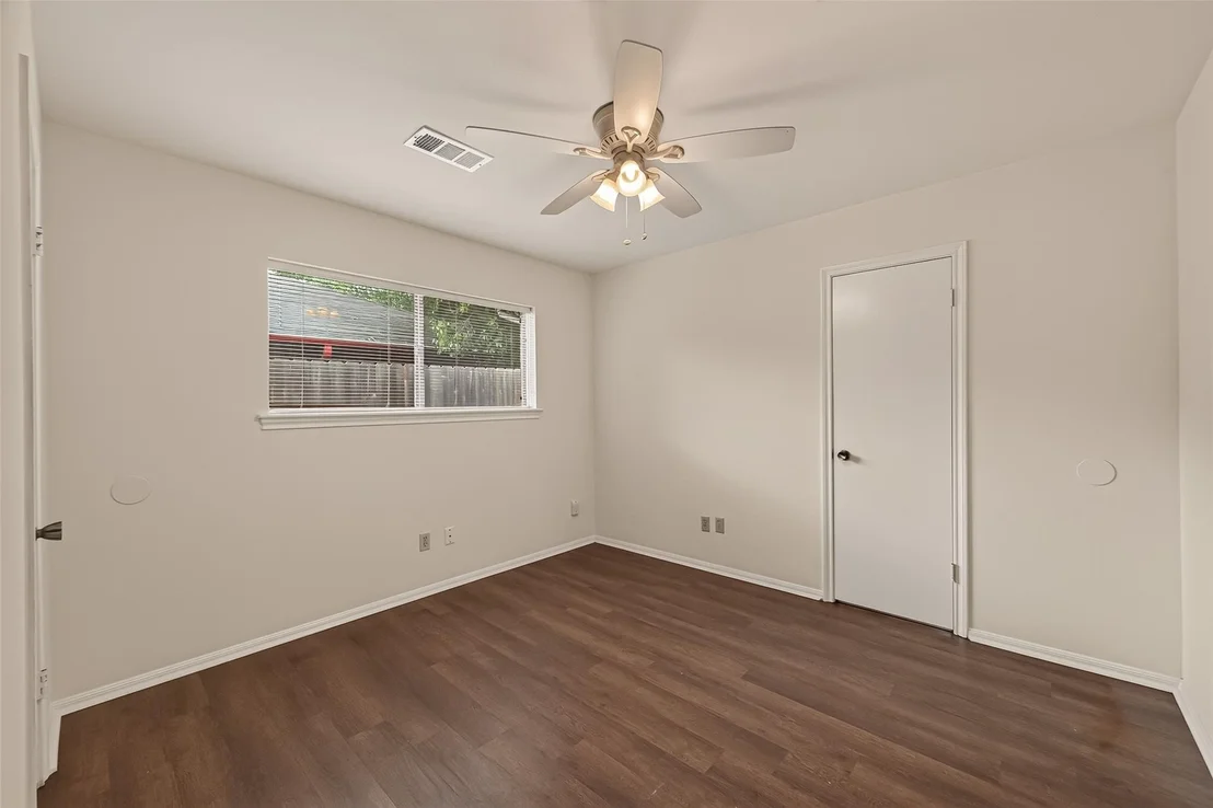 Photo of 8807 Langdon Lane