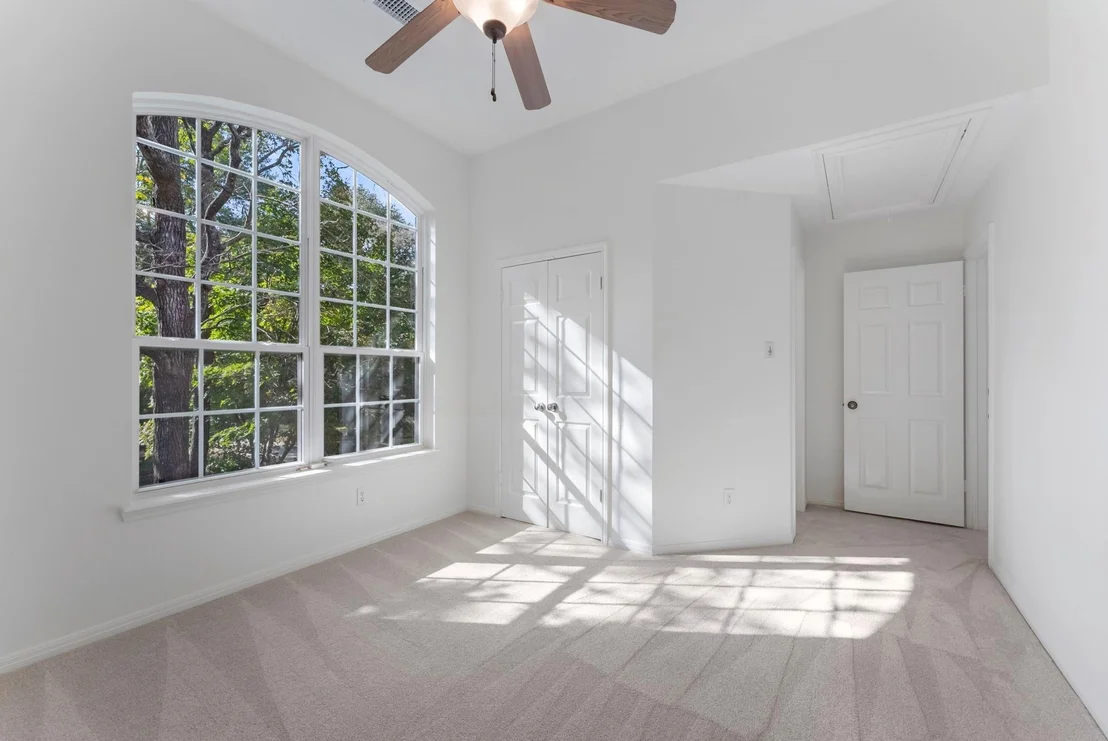 Photo of 38 N Dragonwood Place
