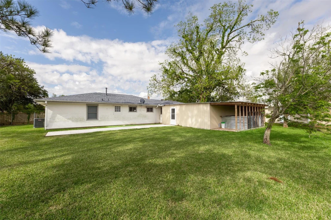 Photo of 1327 Hodges Lane