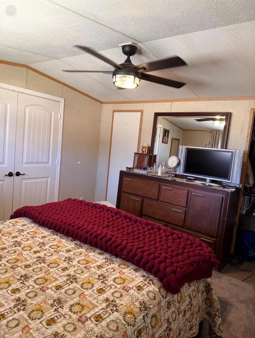 Photo of 18504 Noyce Road