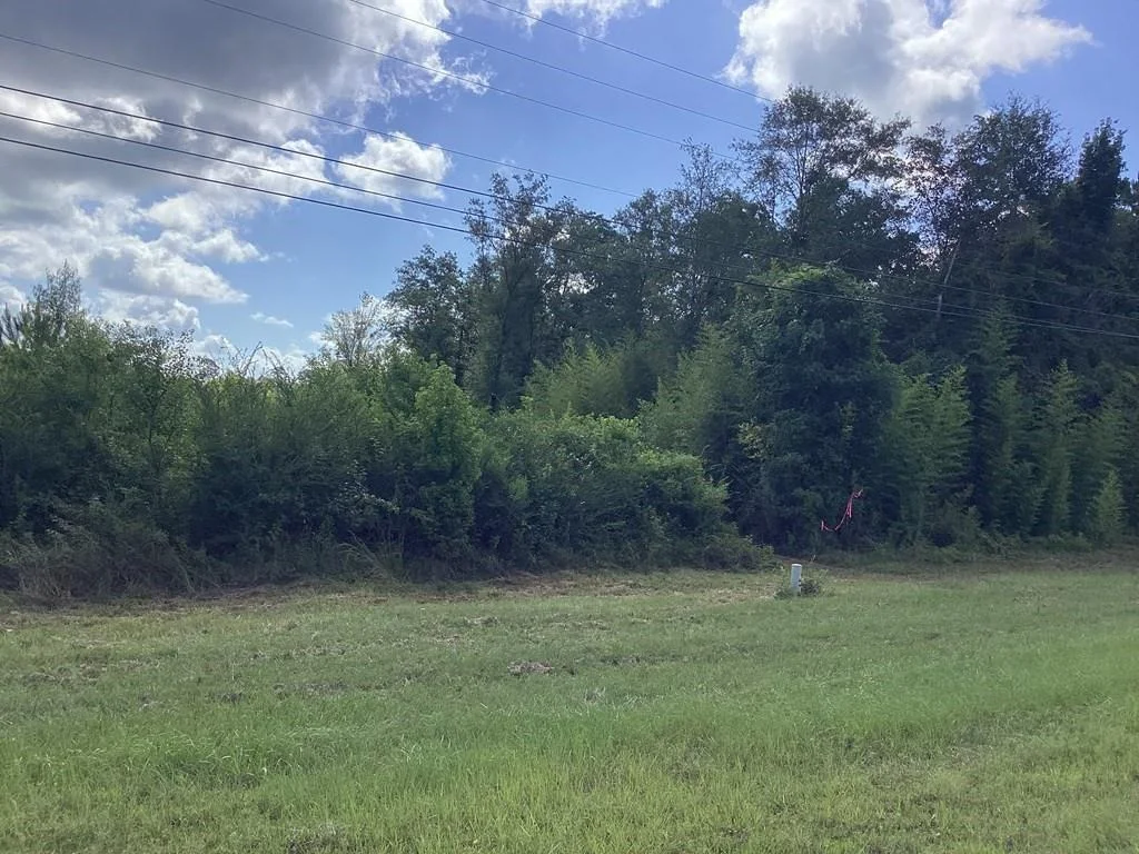 Photo of 1900 E E Hwy 190
