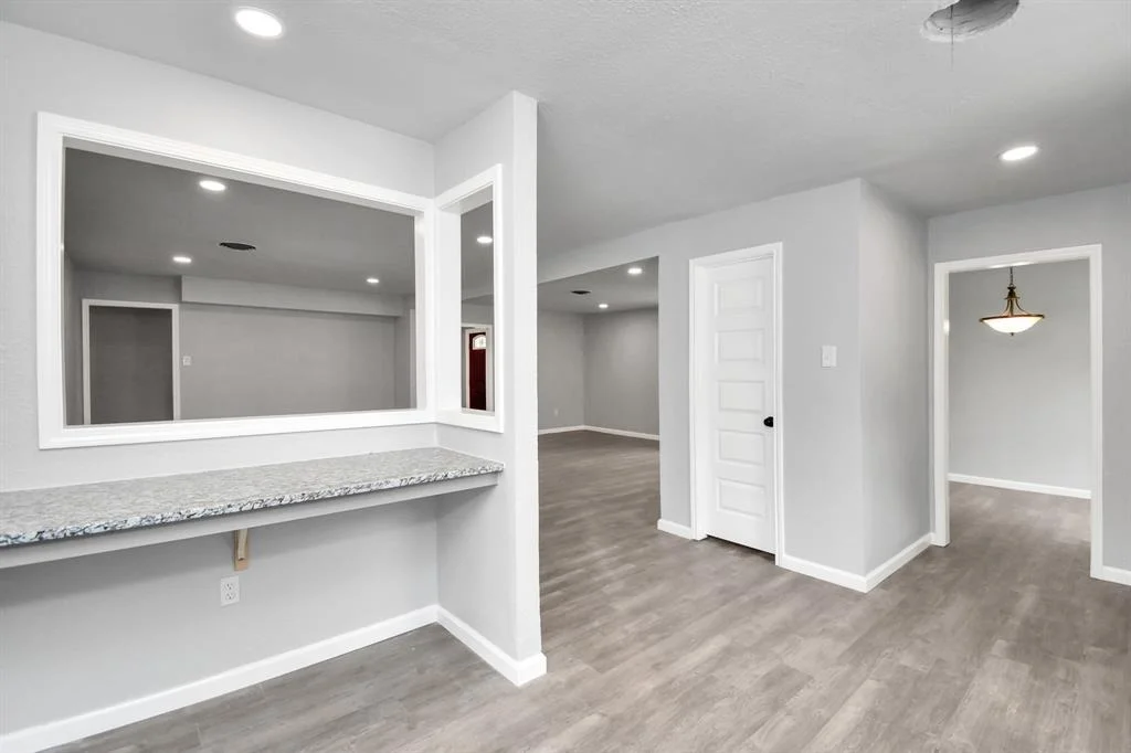 Photo of 214 W Texas Avenue