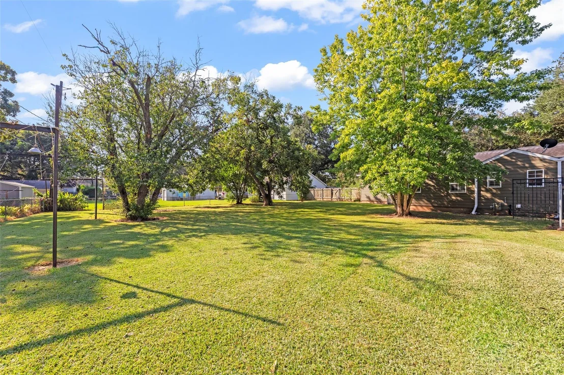 Photo of 815 Merry Lane