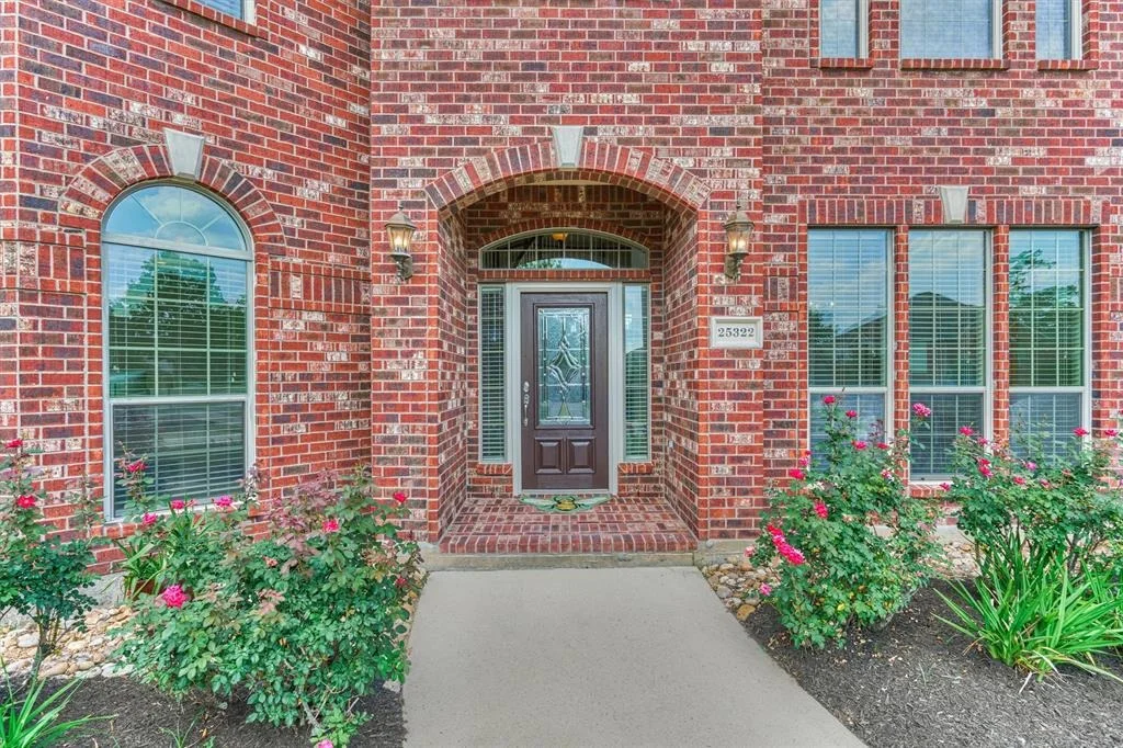Photo of 25322 Metzler Creek Drive
