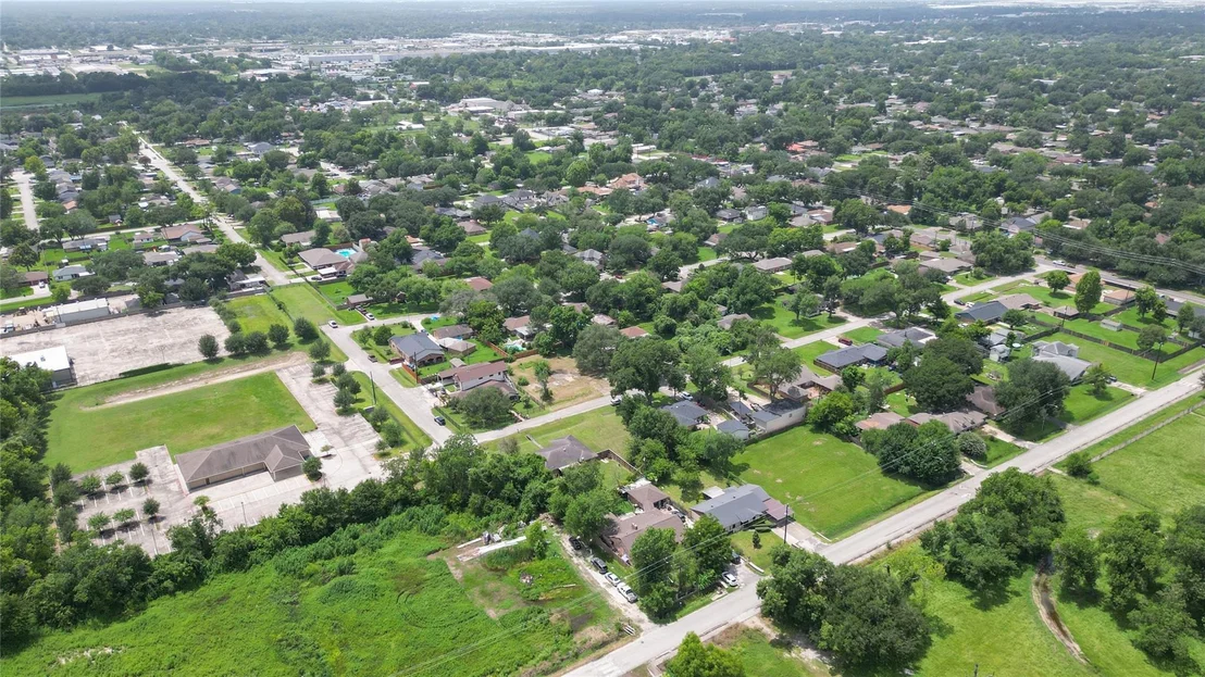 Photo of 7602 Echo Brook Lane