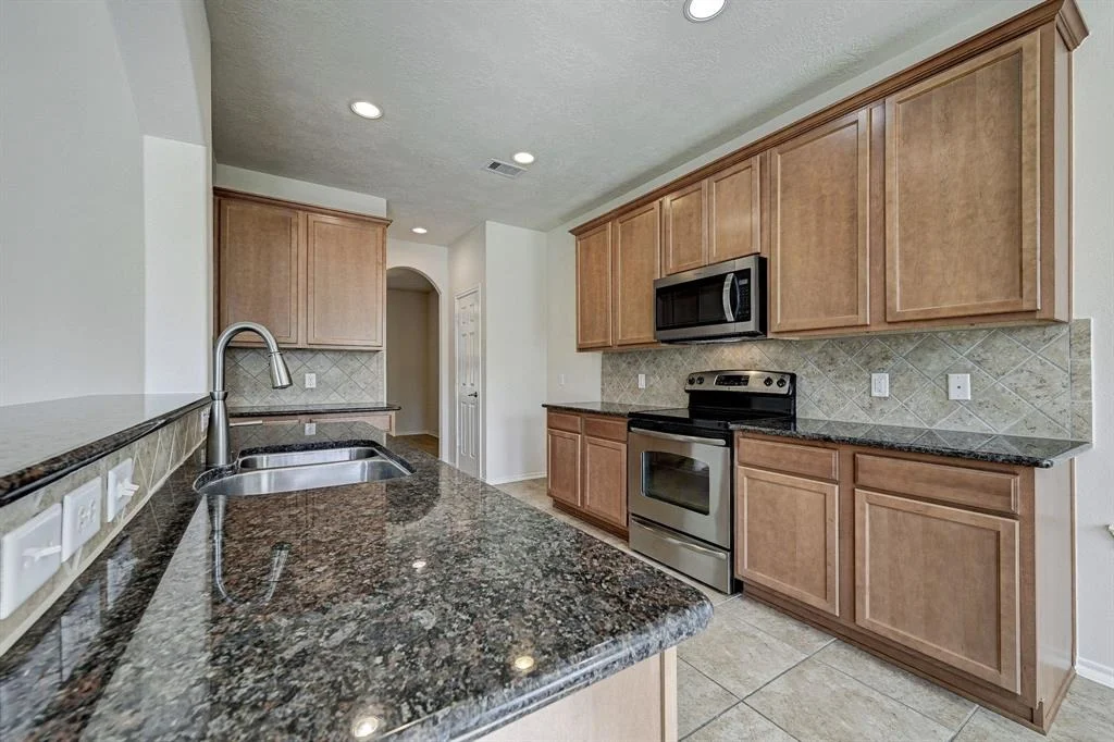 Photo of 25039 Lenora Drive