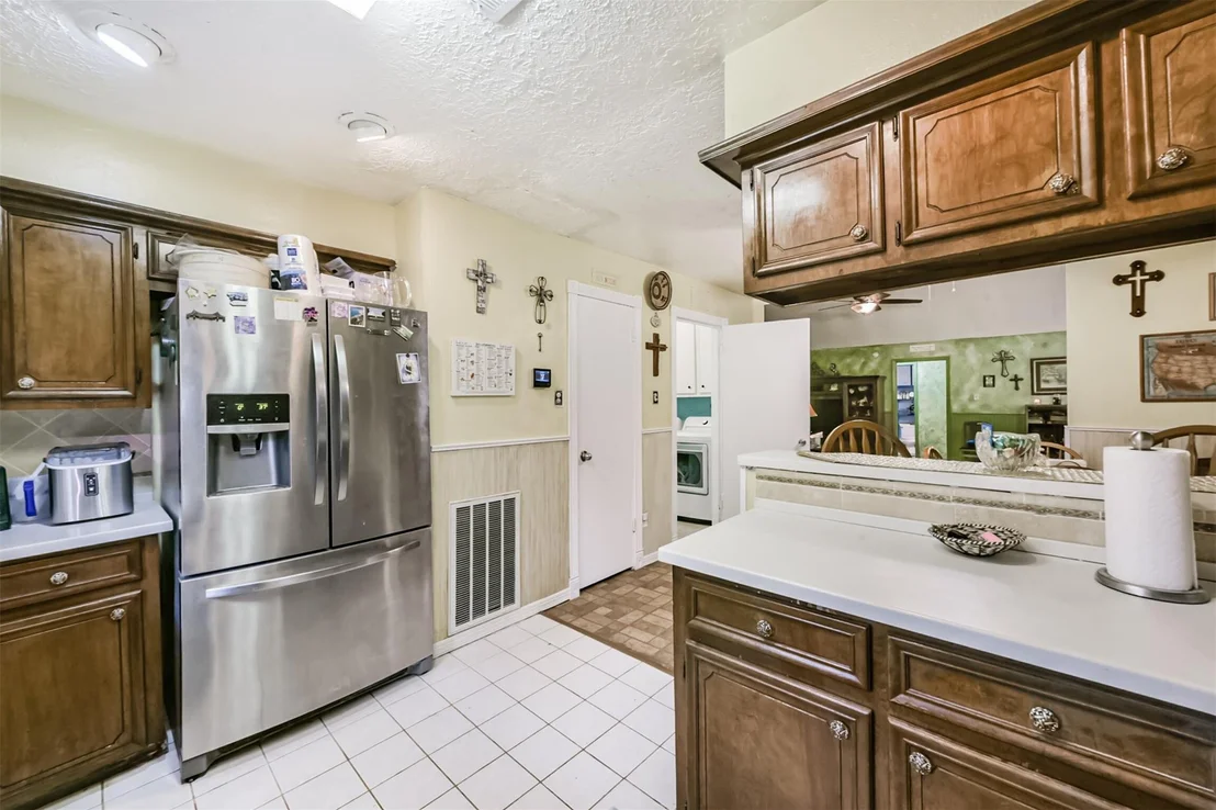Photo of 17041 Live Oak Circle