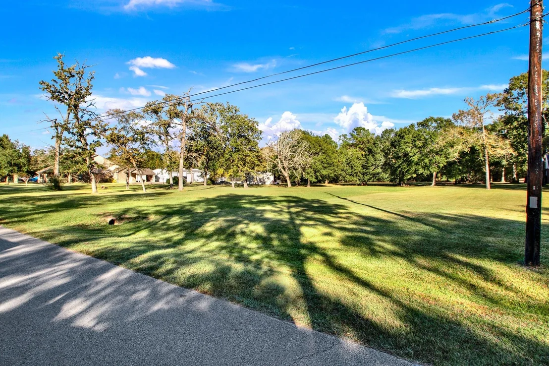 Photo of 33402 Hillside Drive