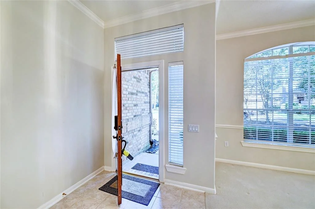 Photo of 42 N Belfair Place