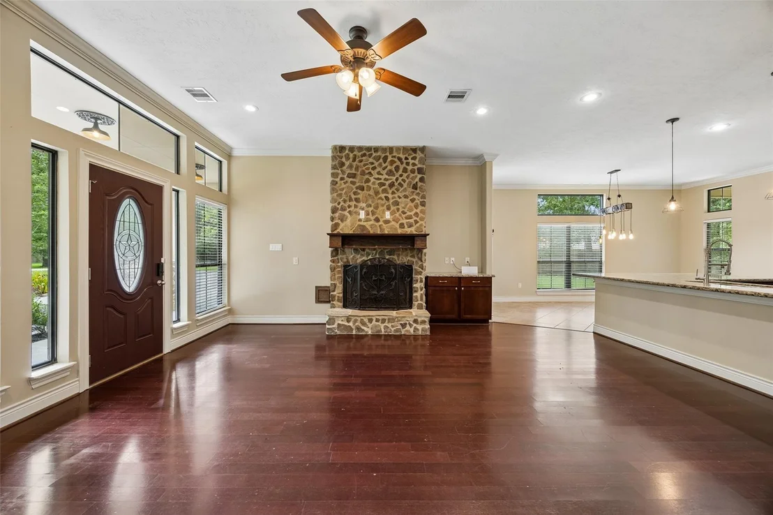 Photo of 84 Private Road 635