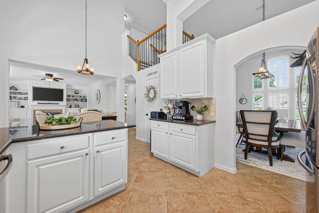 Photo of 16027 Charterstone Drive