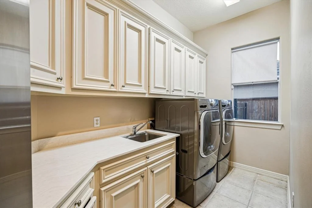 Photo of 22 Snow Pond Place