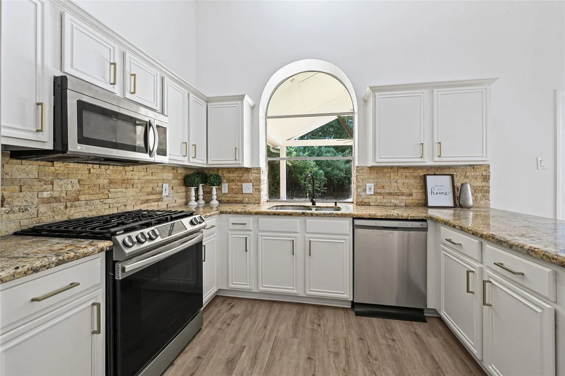 Photo of 2231 Laurel Forest Way