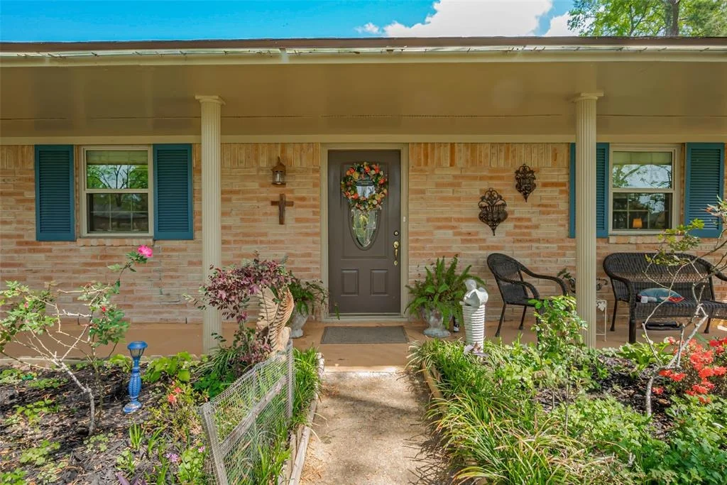 Photo of 24110 Silver Maple Drive