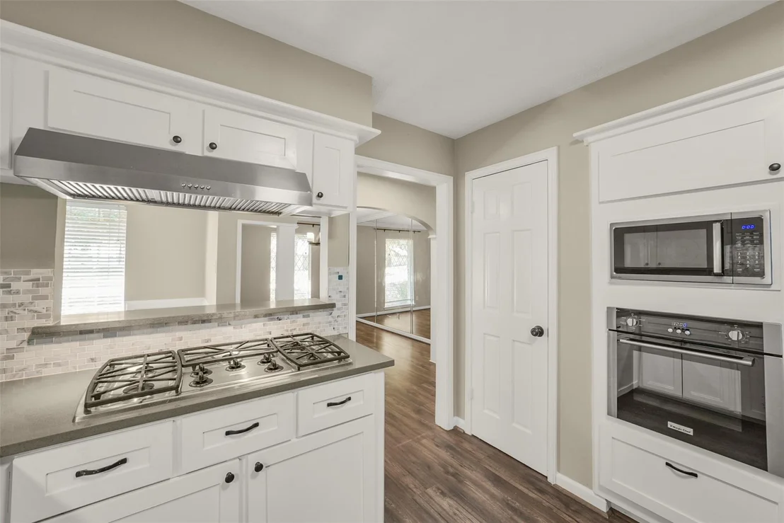 Photo of 25302 Fairbrook Lane