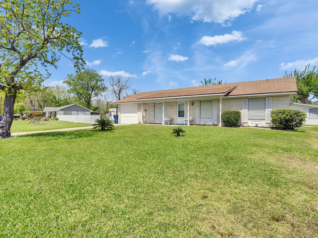 Photo of 7426 Nightingale Circle