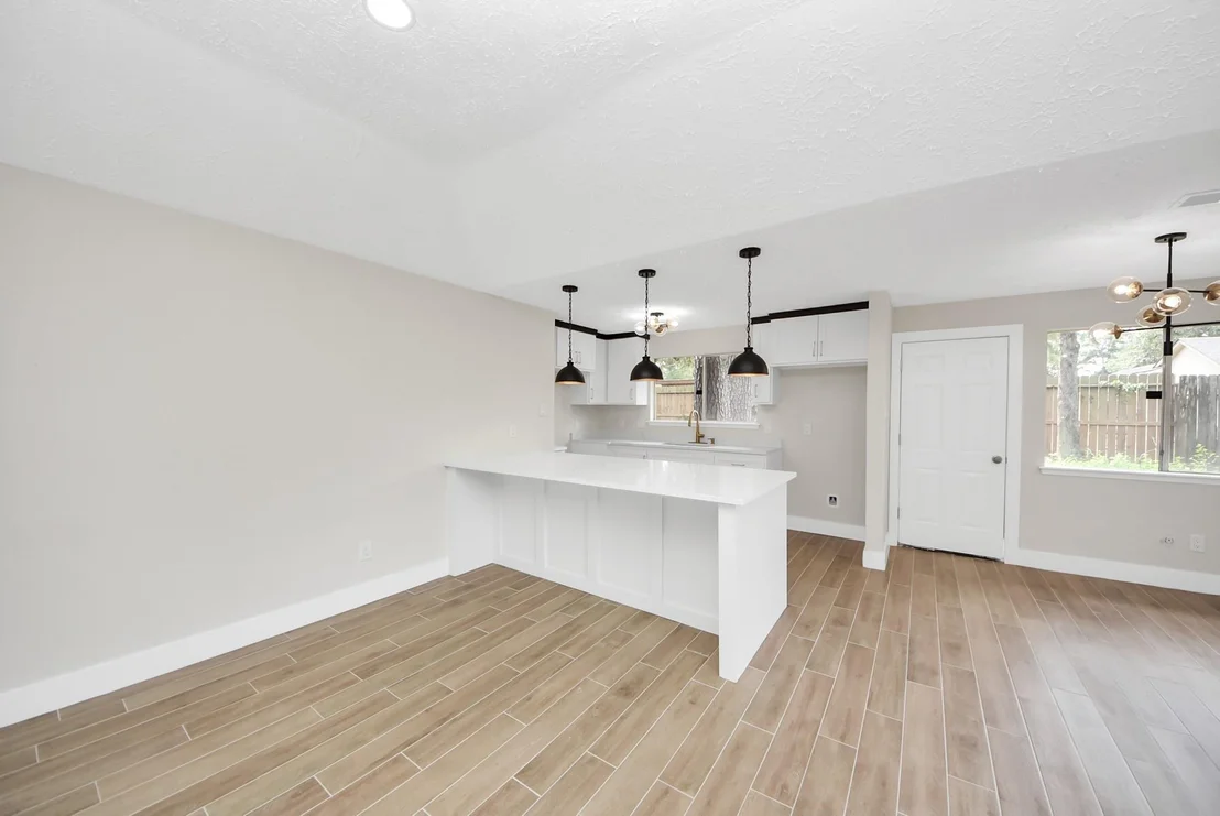 Photo of 4619 Whispering Rock Lane