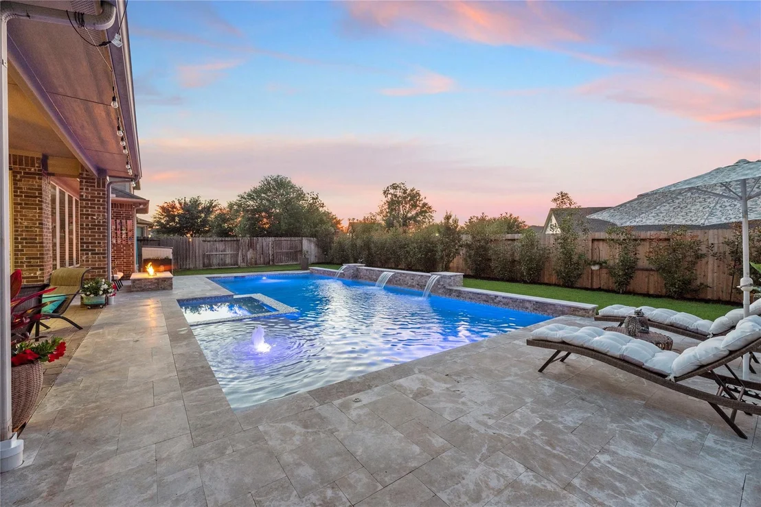 Photo of 19514 Meadow Lakes Drive