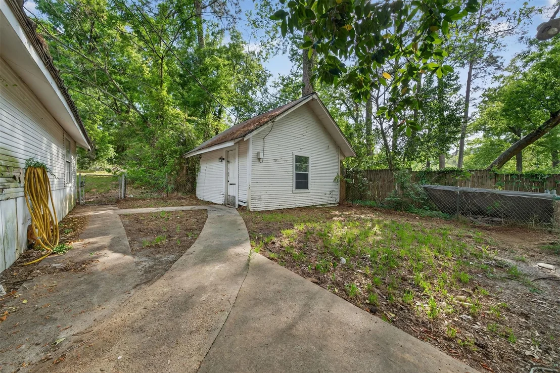Photo of 15185 Travis Lane