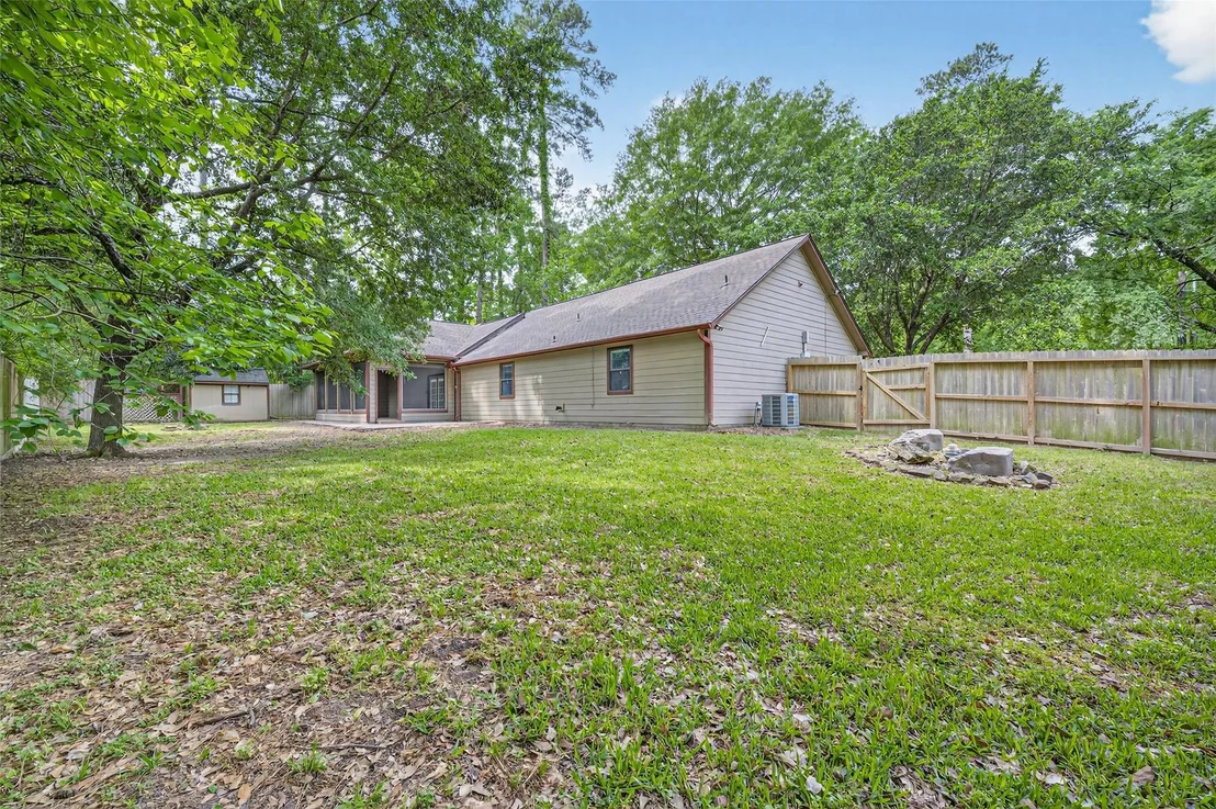 Photo of 1007 W Cedar River Road