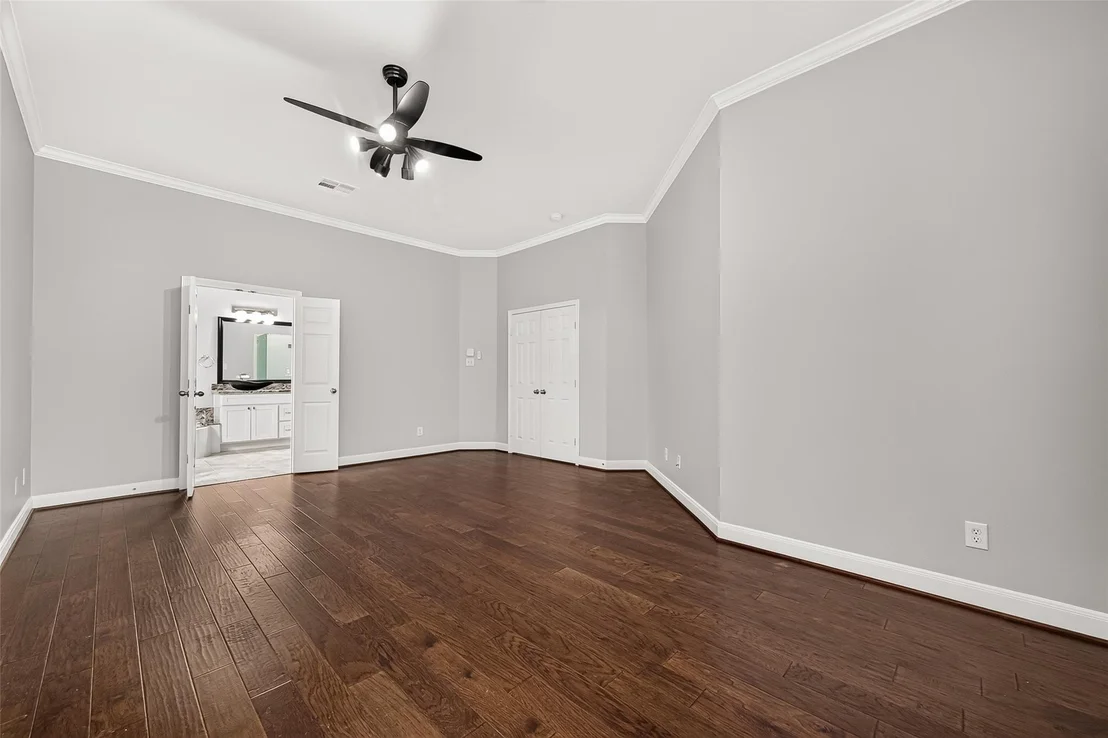 Photo of 15618 Stable Brook Circle