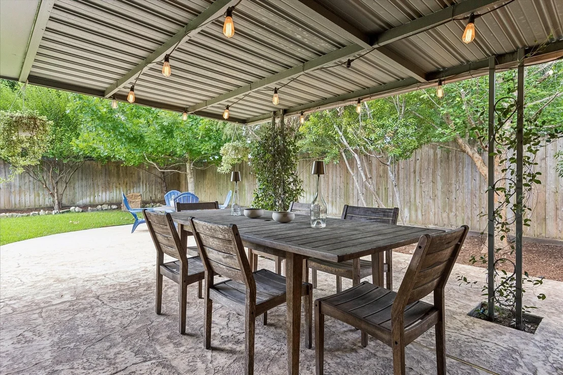 Photo of 2106 Saxon Drive