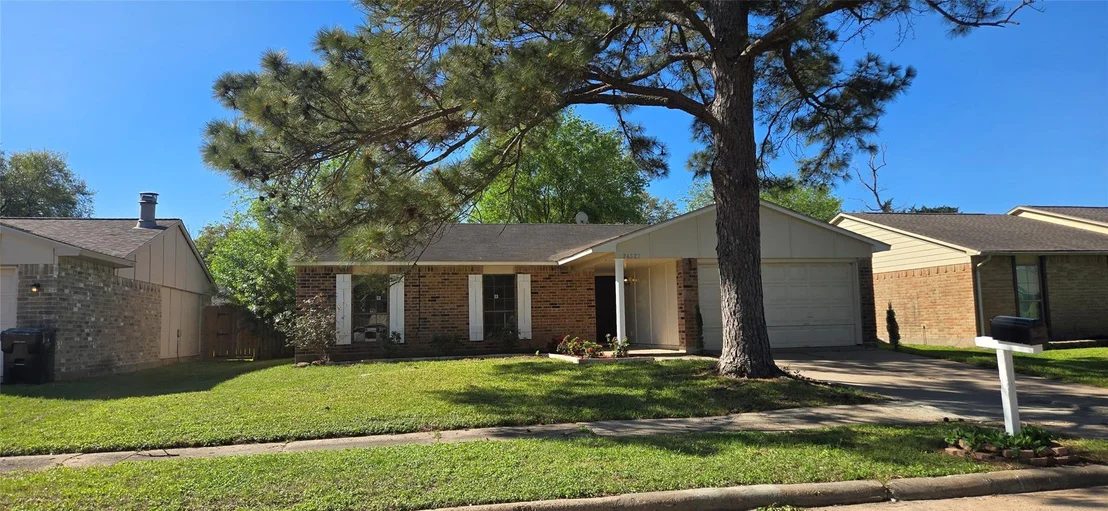 Photo of 24327 Broken Bow Lane