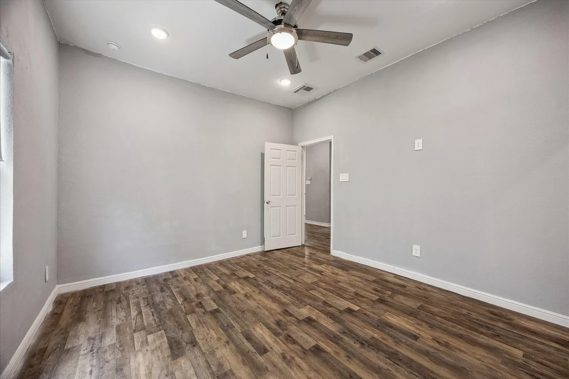 Photo of 3025 Drew Street
