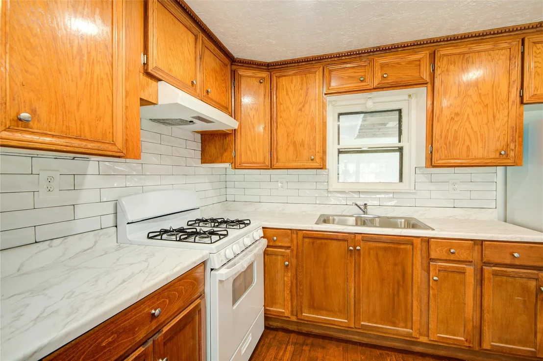 Photo of 200 Riley Road